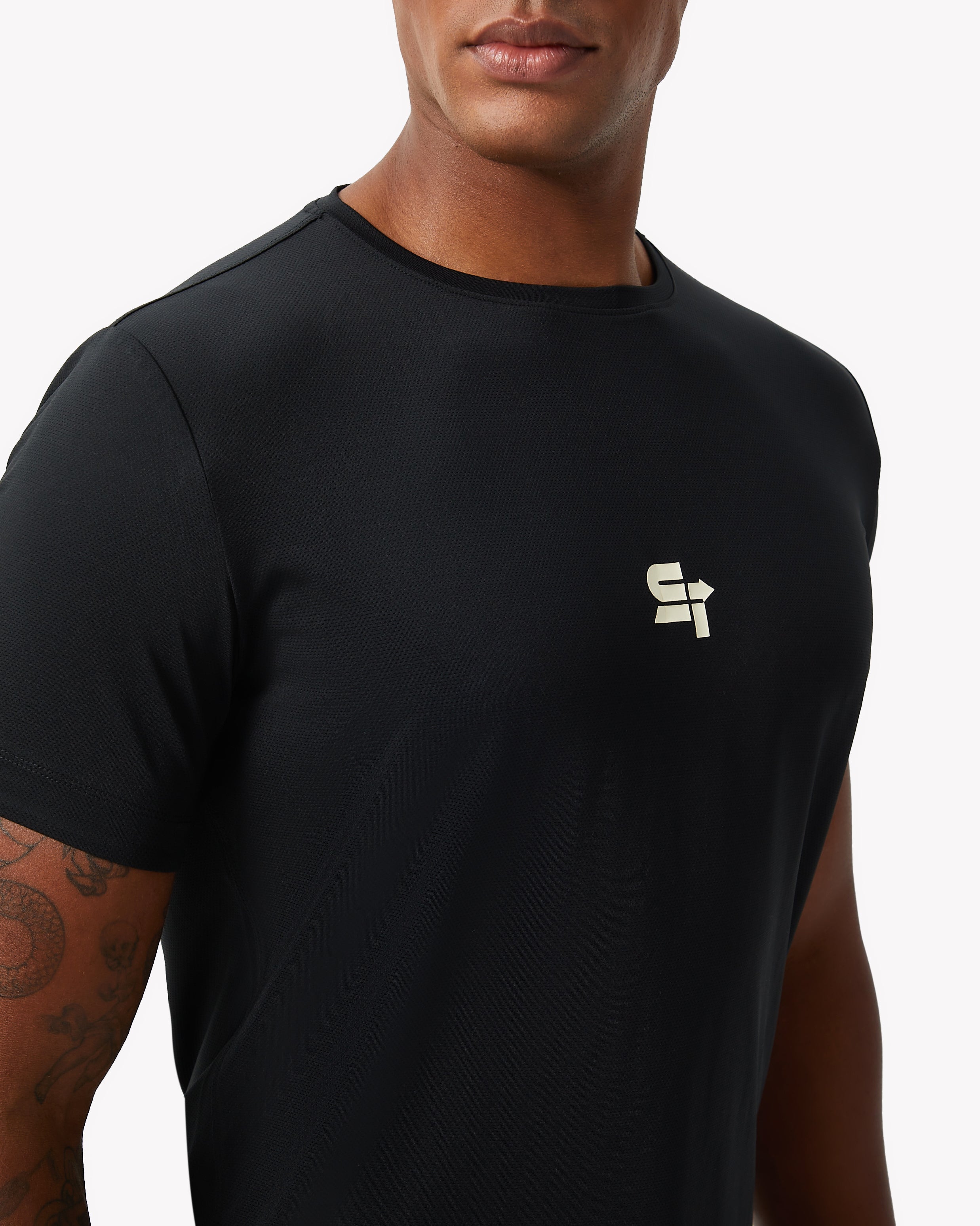 Aero Onyx Tee